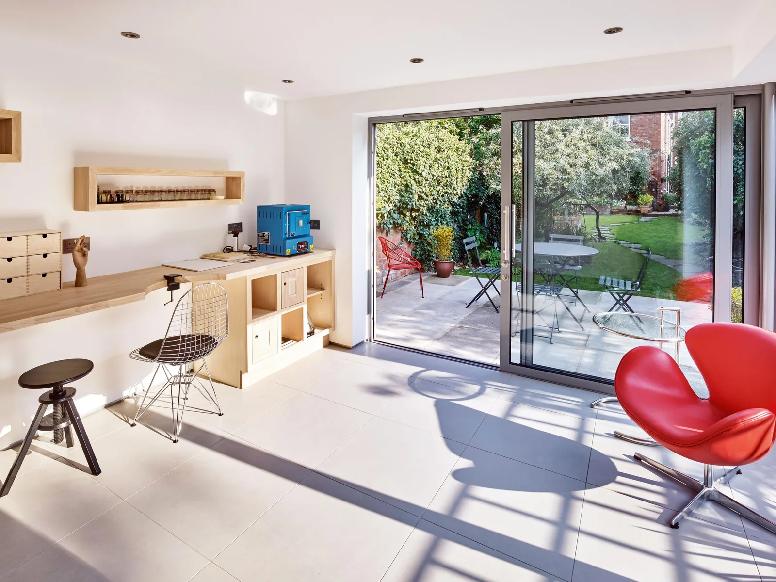 Converted garage finished as a bright studio space